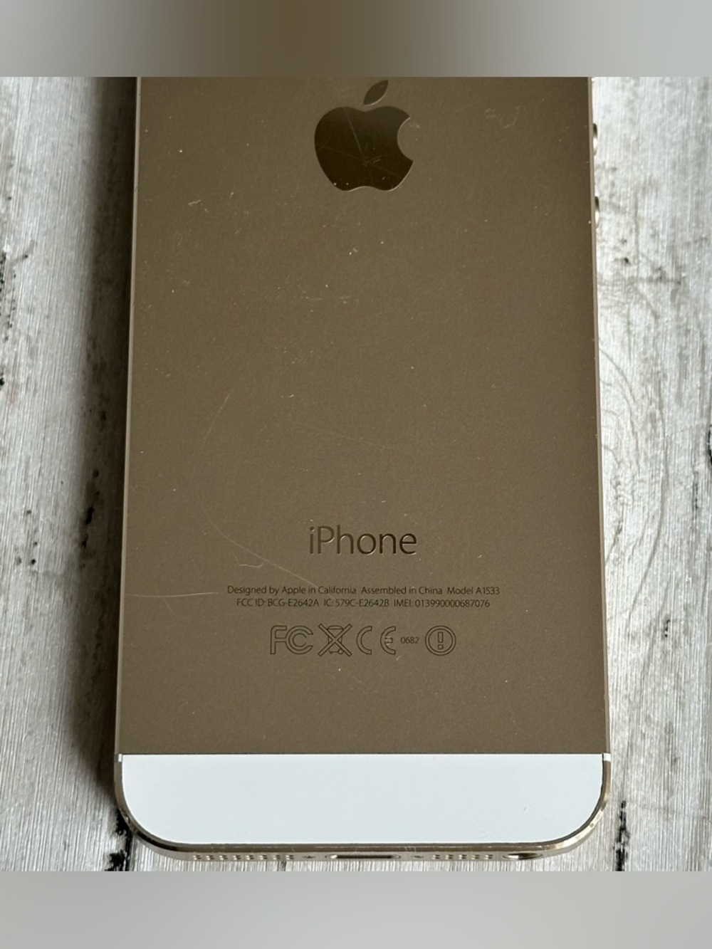 PREOWNED APPLE IPHONE 5S MODEL A1533 - Picture 5 of 7